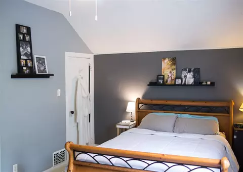 503 E Main St, Decorah, IA 52101 photo 6