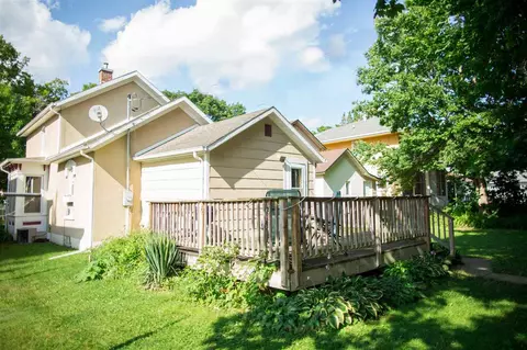 503 E Main St, Decorah, IA 52101 photo 17