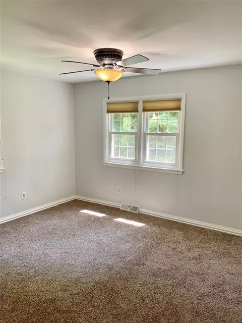 1925 Edwards Ave, Cedar Falls, IA 50613 photo 10