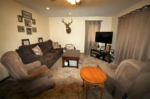 503 Ely St, Walker, IA 52352 photo 13