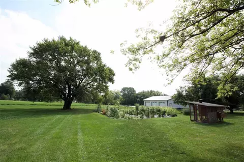 503 Ely St, Walker, IA 52352 photo 8