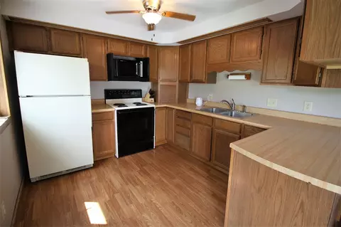 503 Ely St, Walker, IA 52352 photo 10