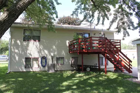 1116 Shultz St, Waterloo, IA 50707 photo 4
