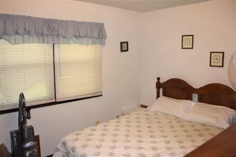 1116 Shultz St, Waterloo, IA 50707 photo 10