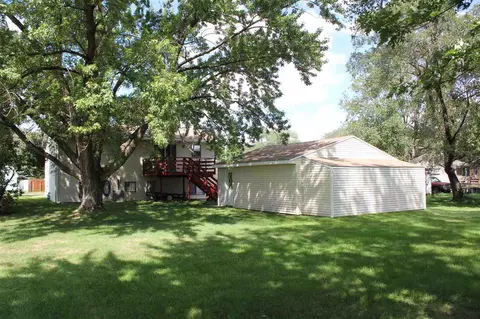 1116 Shultz St, Waterloo, IA 50707 photo 5