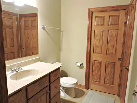 5018 Millenium Dr, Cedar Falls, IA 50613 photo 12