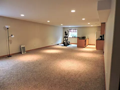 5018 Millenium Dr, Cedar Falls, IA 50613 photo 13