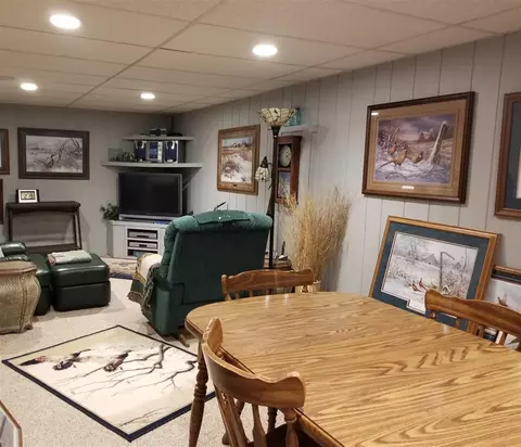 1505 Upton, Waterloo, IA 50701 photo 10