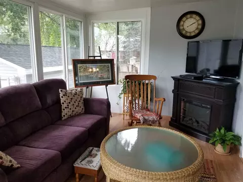 1505 Upton, Waterloo, IA 50701 photo 4