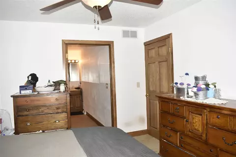 1417 Olympic Ave, Aurora, IA 50607 photo 10