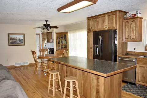 1417 Olympic Ave, Aurora, IA 50607 photo 7