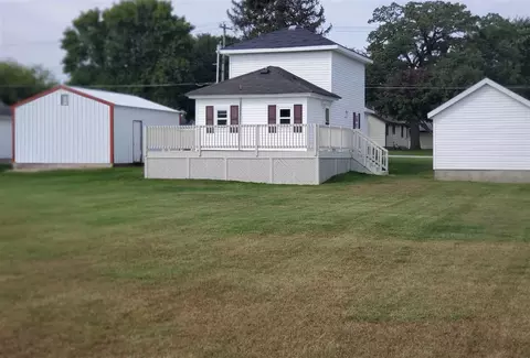 140 N 1st St, Maynard, IA 50655 photo 16
