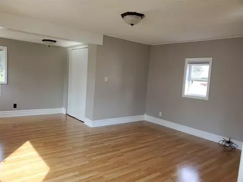 140 N 1st St, Maynard, IA 50655 photo 11