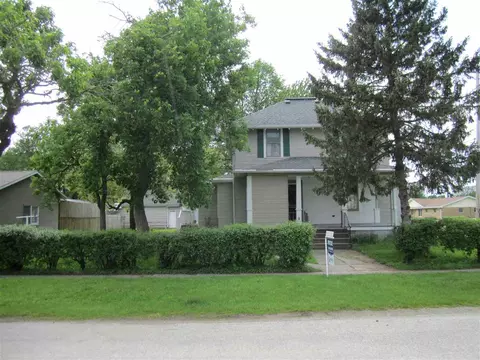 603 5th St, Dike, IA 50624 photo 1