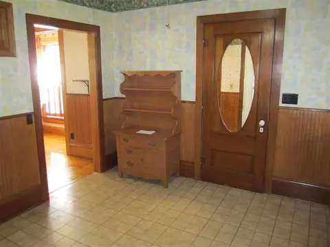 603 5th St, Dike, IA 50624 photo 7