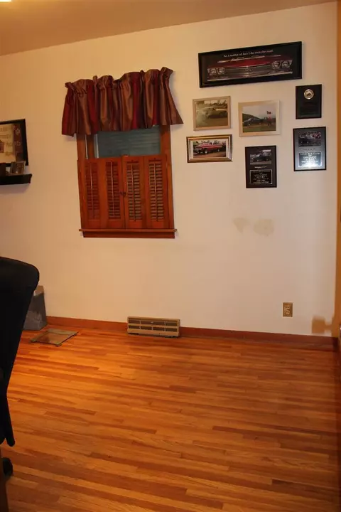 917 Cornwall Ave, Waterloo, IA 50702 photo 13