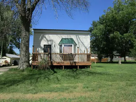 901 Anthony St, Waterloo, IA 50707 photo 1