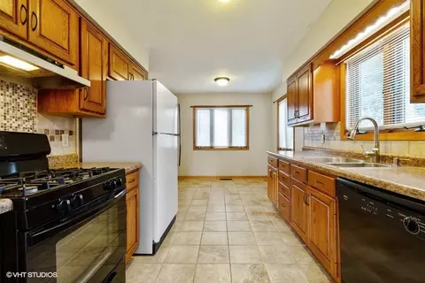 1320 Upton Ave, Waterloo, IA 50701 photo 6