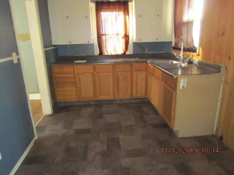 204 Cedar St, Onslow, IA 52321 photo 2