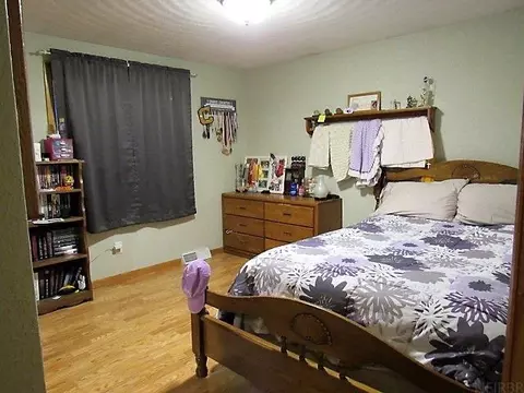 603 Dillon St SE, Cascade, IA 52033 photo 11