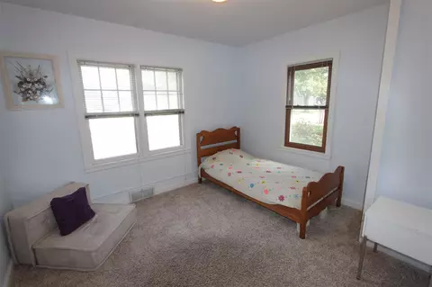 402 Bertch, Waterloo, IA 50702 photo 9