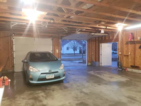 402 Bertch, Waterloo, IA 50702 photo 20
