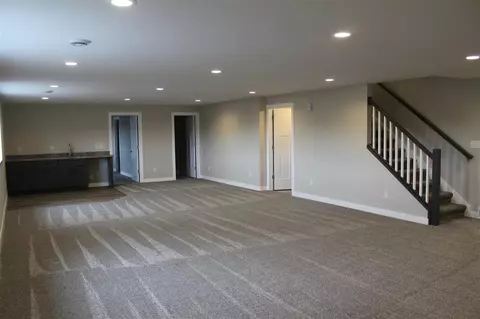 211 Harvest Ln, Shell Rock, IA 50670 photo 14