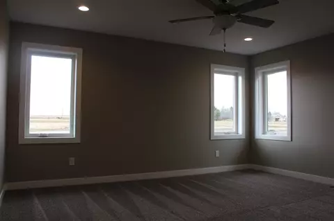 211 Harvest Ln, Shell Rock, IA 50670 photo 7
