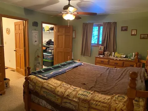 302 E Spring St, Mcgregor, IA 52157 photo 15