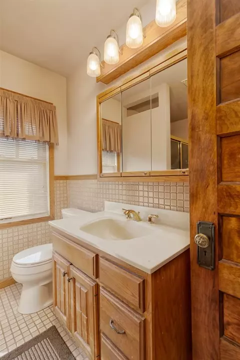 327 Sunset, Waterloo, IA 50701 photo 15