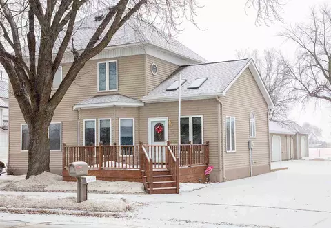 630 1st St, Plainfield, IA 50666 photo 1
