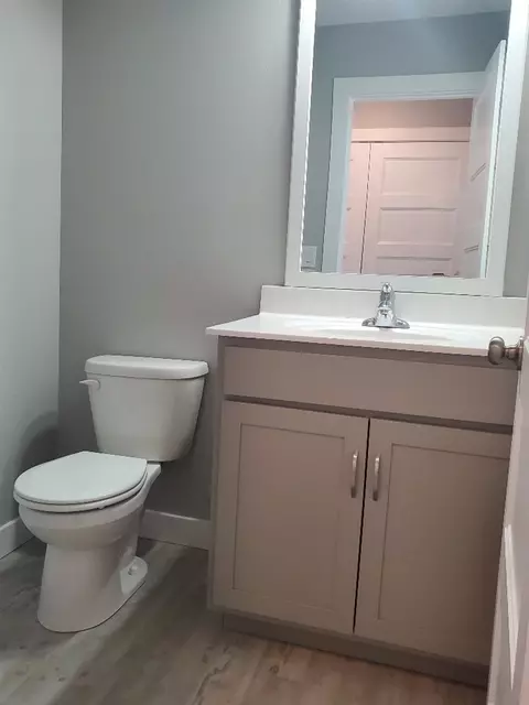815 Grindstone Cir, Waterloo, IA 50702 photo 13