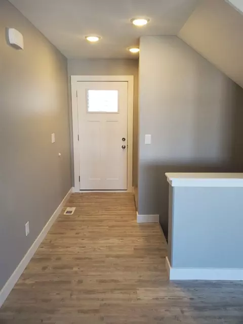 815 Grindstone Cir, Waterloo, IA 50702 photo 5