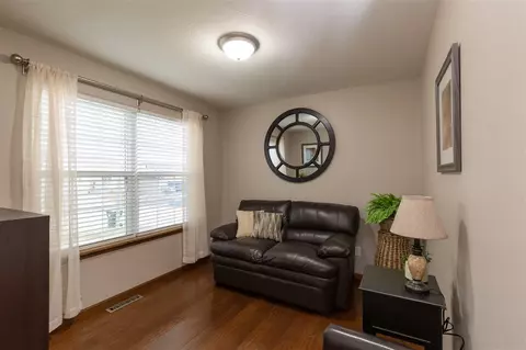 4907 Millenium Dr, Cedar Falls, IA 50613 photo 3