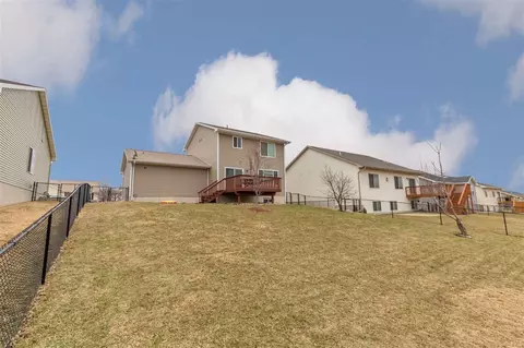 4907 Millenium Dr, Cedar Falls, IA 50613 photo 20