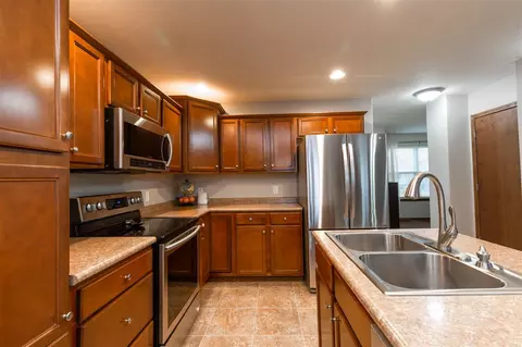 4907 Millenium Dr, Cedar Falls, IA 50613 photo 8