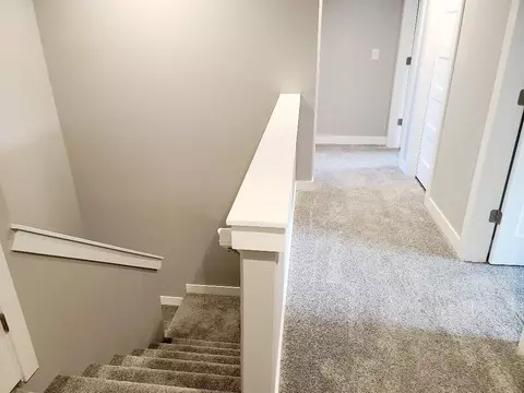 812 Grindstone Cir, Waterloo, IA 50702 photo 10