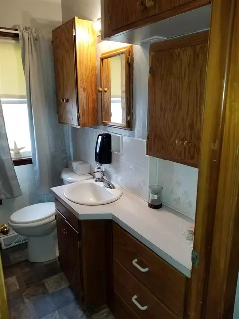 649 Stephan Ave, Waterloo, IA 50701 photo 12