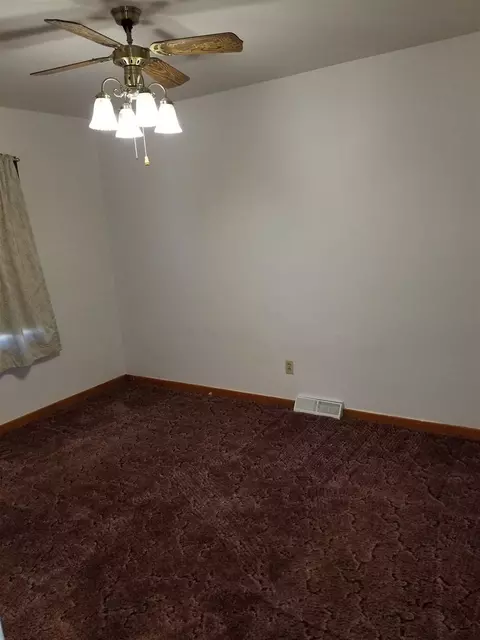 649 Stephan Ave, Waterloo, IA 50701 photo 11