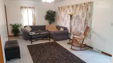 649 Stephan Ave, Waterloo, IA 50701 photo 4