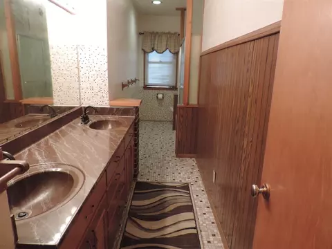1506 Bertch Ave, Waterloo, IA 50702 photo 13