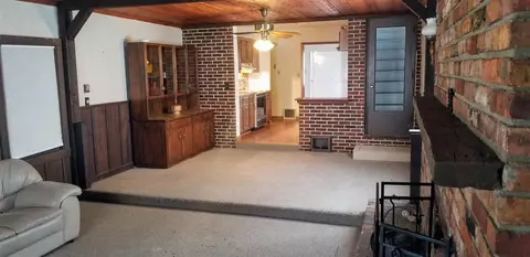 1506 Bertch Ave, Waterloo, IA 50702 photo 4