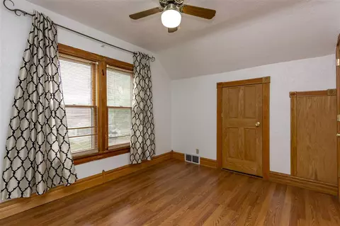141 Summit Dr, Waterloo, IA 50701 photo 15