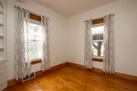 141 Summit Dr, Waterloo, IA 50701 photo 9