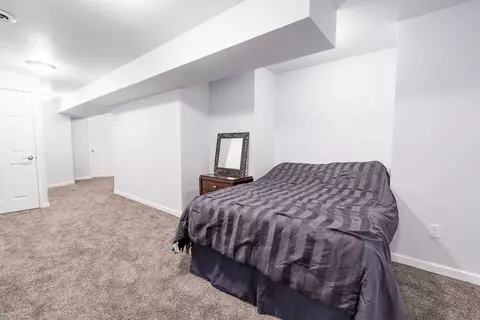 205 Ogden Ave, Waterloo, IA 50707 photo 18