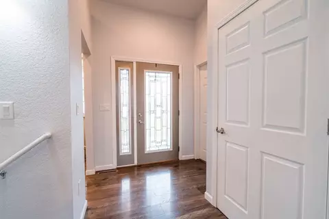 205 Ogden Ave, Waterloo, IA 50707 photo 5