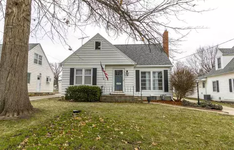 433 Cornwall Ave, Waterloo, IA 50702 photo 1