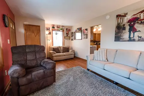 1215 Maynard Ave, Waterloo, IA 50701 photo 4