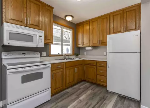 1000 Sheerer Ave, Waterloo, IA 50701 photo 7