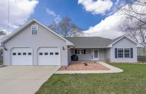 1013 Ann St, Waterloo, IA 50707 photo 1